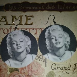 Marilyn Monroe earrings